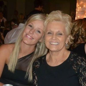 Meet your Posher, Tessa